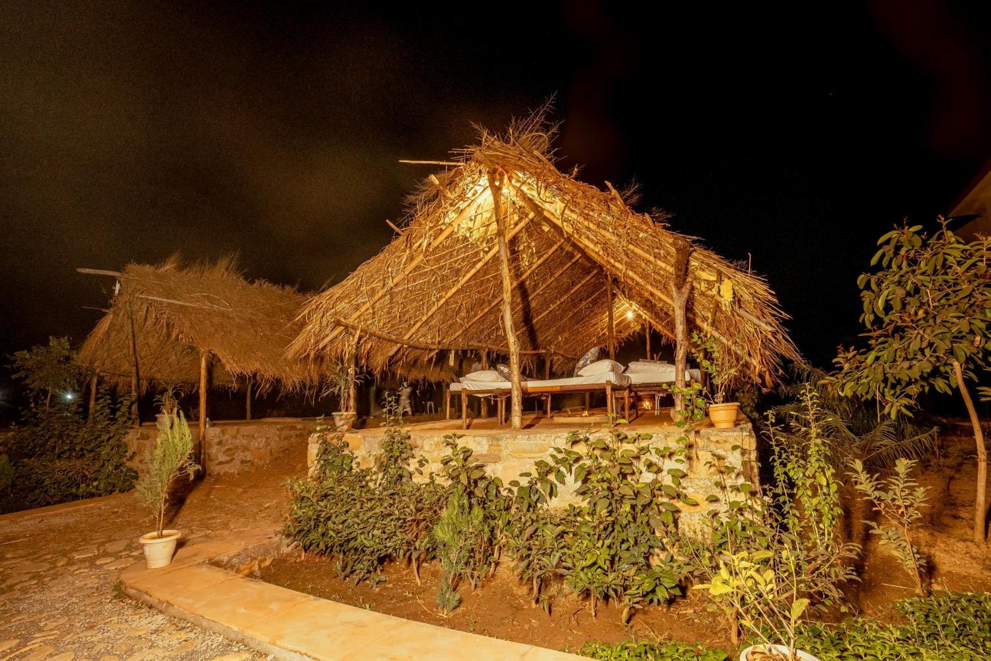 Palpur Fort A Kuno Wildlife Resort, Morawan Sesaipura Exterior photo