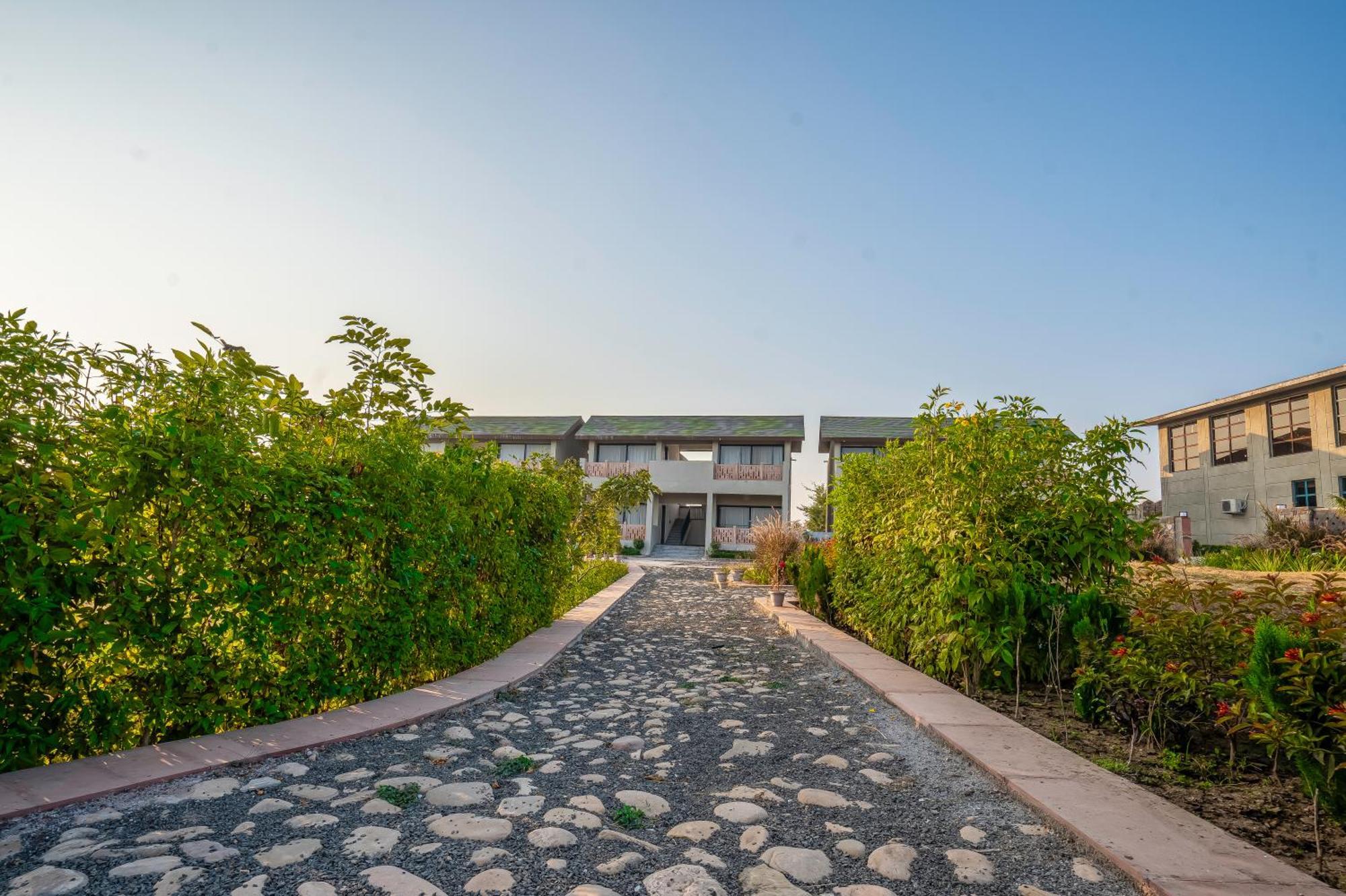 Palpur Fort A Kuno Wildlife Resort, Morawan Sesaipura Exterior photo